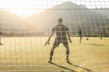 FIFA前主席布拉特：世界杯已然丧失公信力，足球绝不能成为政治权力的游乐场｜足彩网首页（配图示…